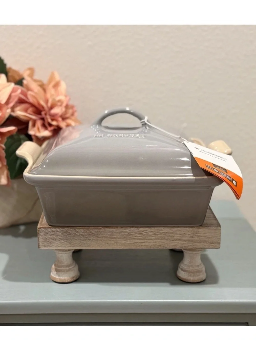 Le Creuset French Grey/Mist Gray 23cm Square Heritage Dish With Lid 9